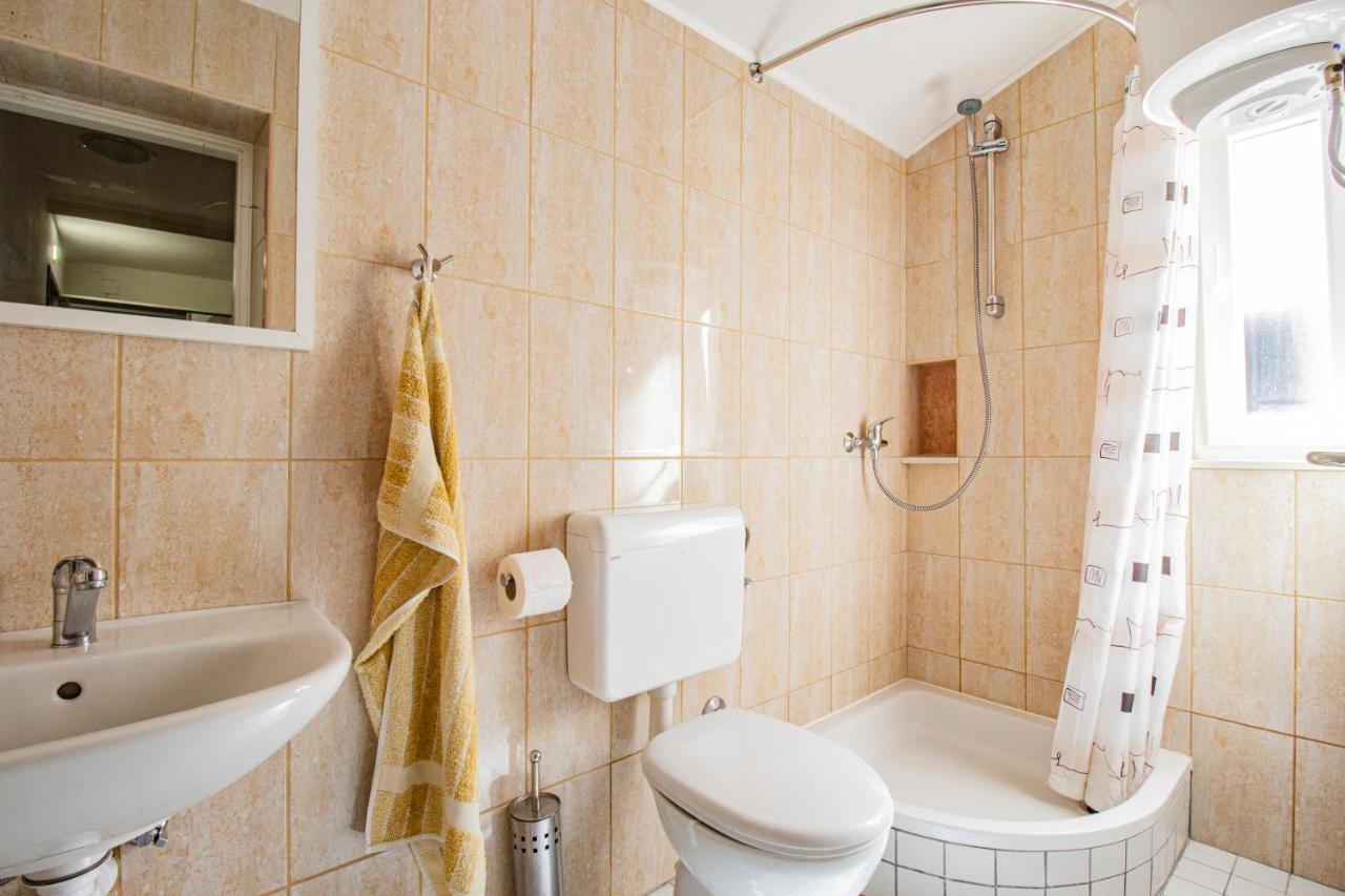 Apartamento Galapagus Privat Beach & Boat Dock Metajna Exterior foto