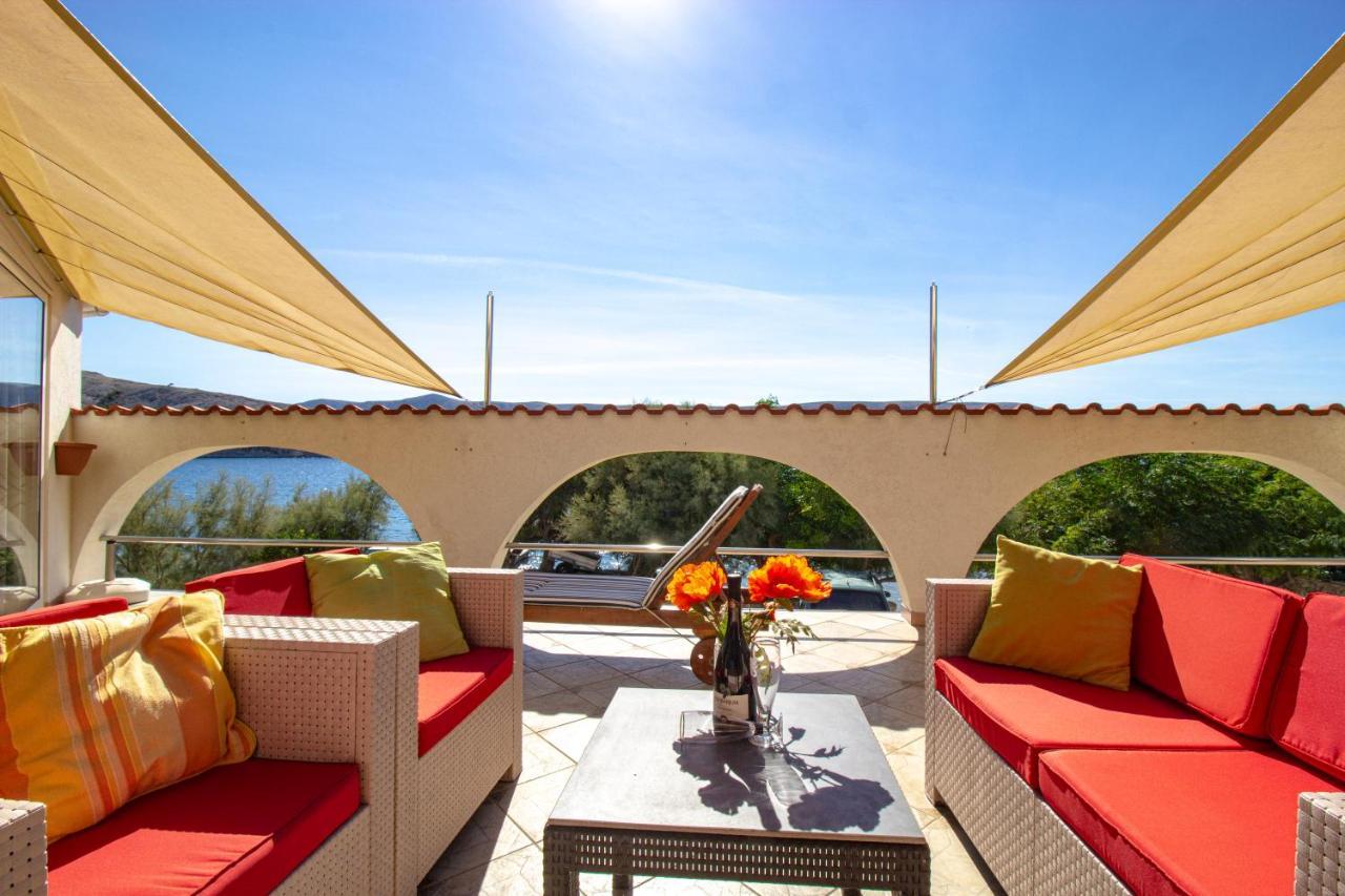 Apartamento Galapagus Privat Beach & Boat Dock Metajna Exterior foto