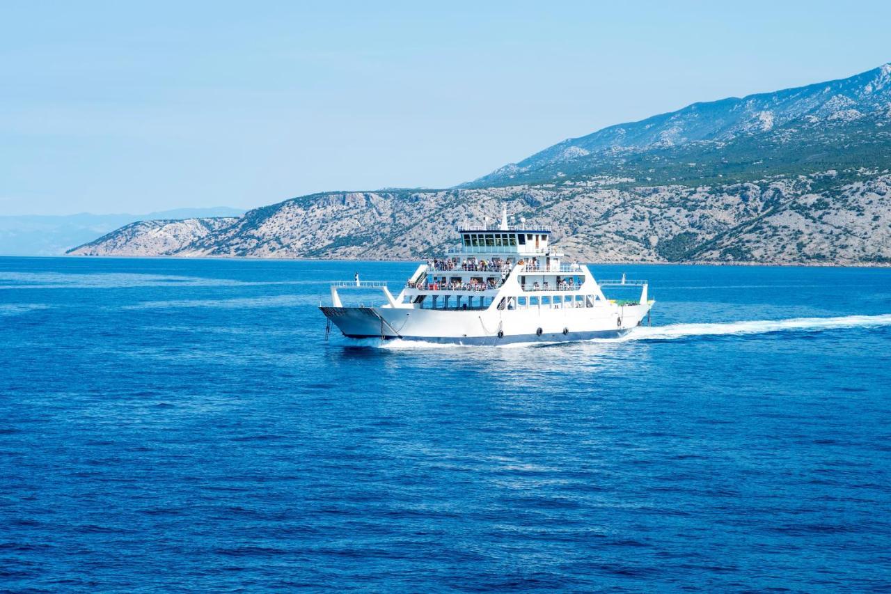 Apartamento Galapagus Privat Beach & Boat Dock Metajna Exterior foto