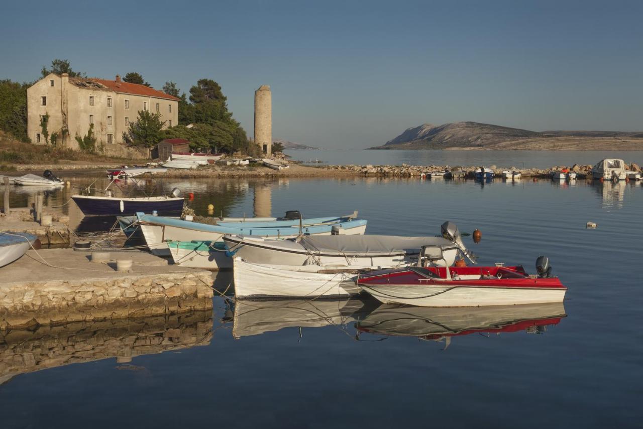 Apartamento Galapagus Privat Beach & Boat Dock Metajna Exterior foto